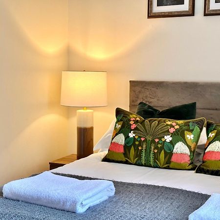 Ferienwohnung Clifford'S Reach At Bluebridge Court With Free Parking York Exterior foto